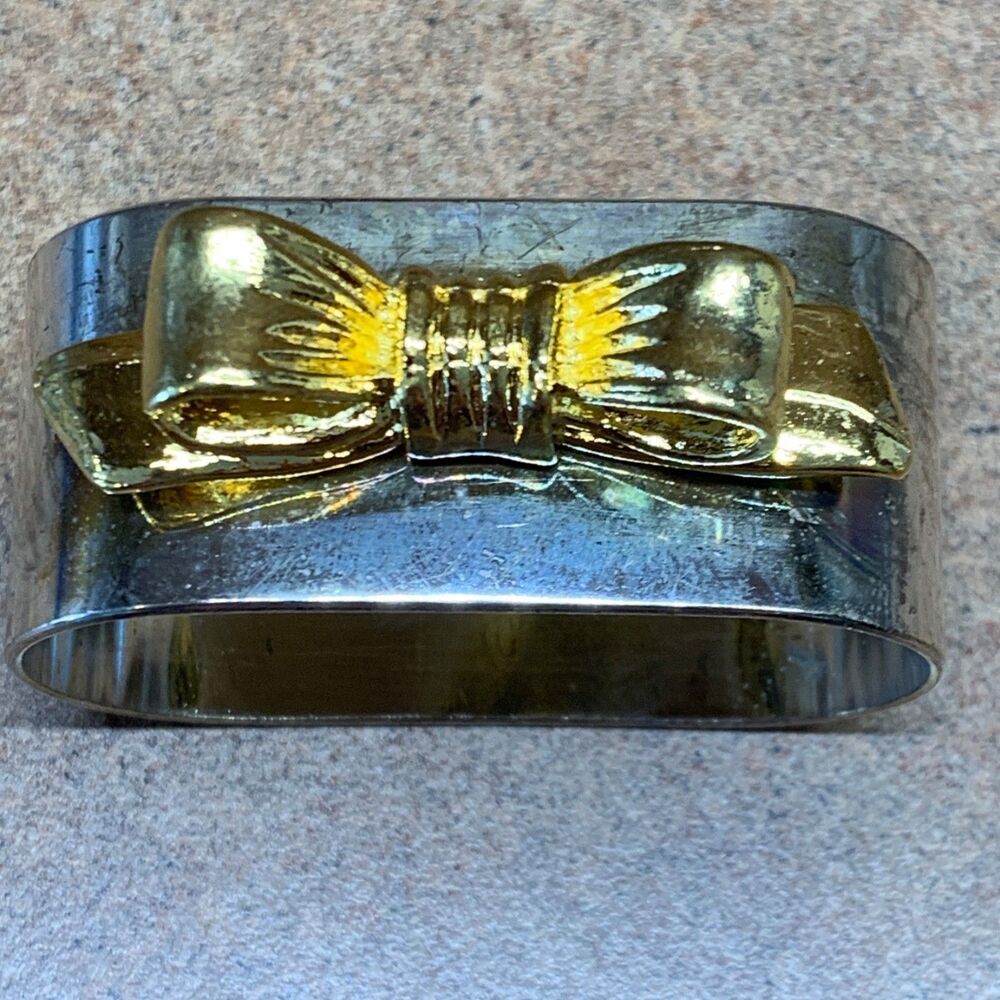 VTG Set Of 8 Silver Plate Napkin Rings Gold Tone Bows 2" Oval Metal Hong Kong